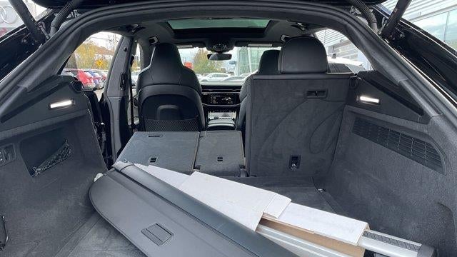 2023 Audi SQ8 4.0T quattro Prestige