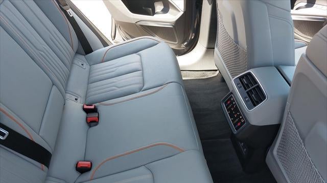 2024 Audi Q8 Sportback e-tron quattro Prestige S line