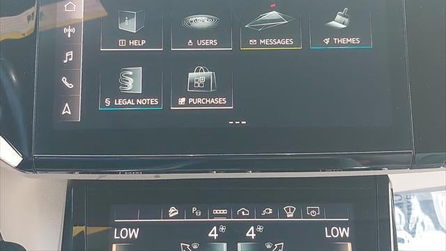 2024 Audi Q8 Sportback e-tron quattro Prestige S line