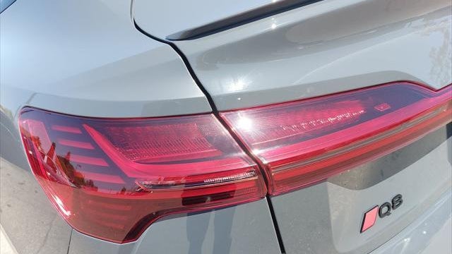 2024 Audi Q8 Sportback e-tron quattro Prestige S line