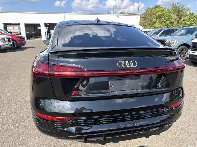 2024 Audi Q8 - $44,190