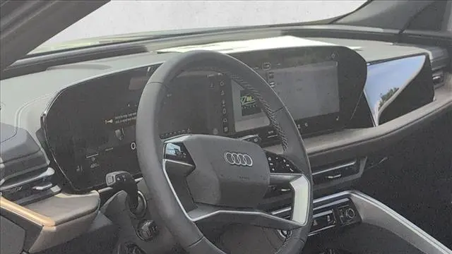 2026 Audi Q5 Sportback quattro Premium TFSI