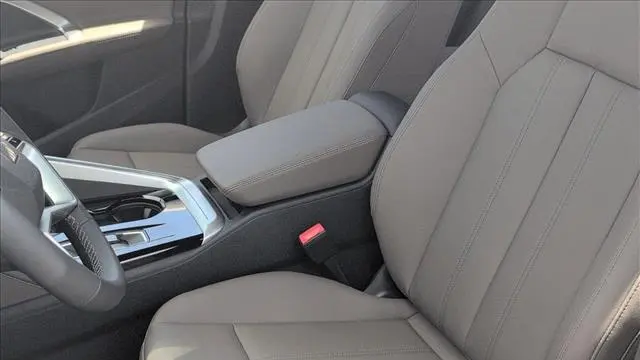 2026 Audi Q5 Sportback quattro Premium TFSI