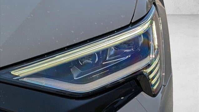 2024 Audi Q8 Sportback e-tron quattro Prestige S line