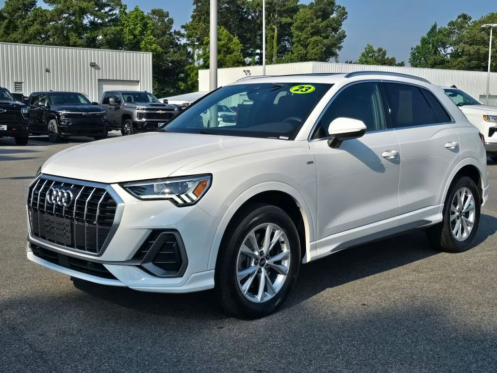 2023 Audi Q3