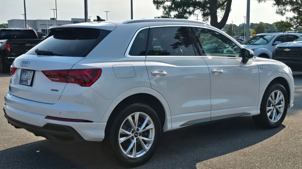 2023 Audi Q3 quattro S line Premium 45 TFSI