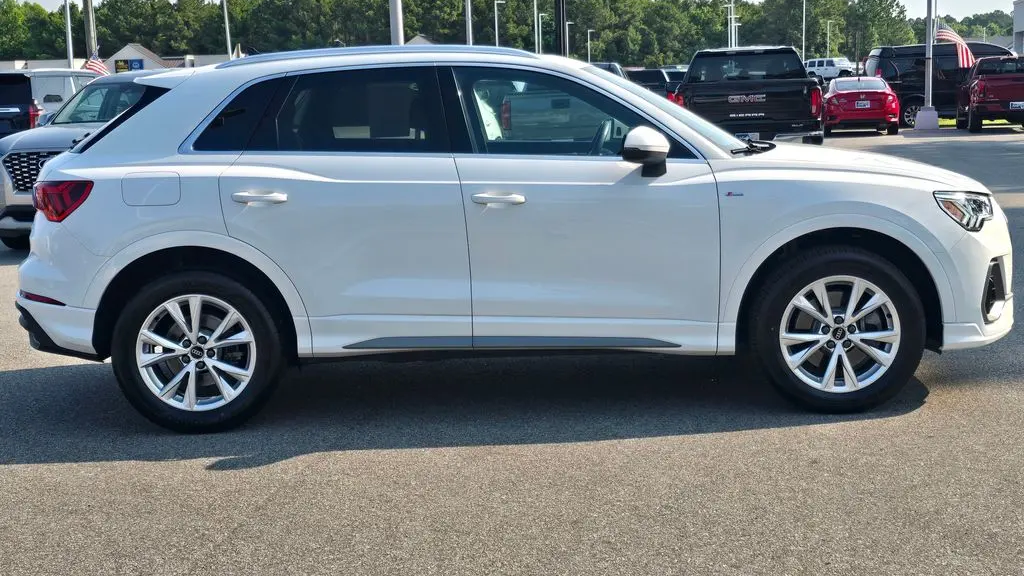2023 Audi Q3 quattro S line Premium 45 TFSI