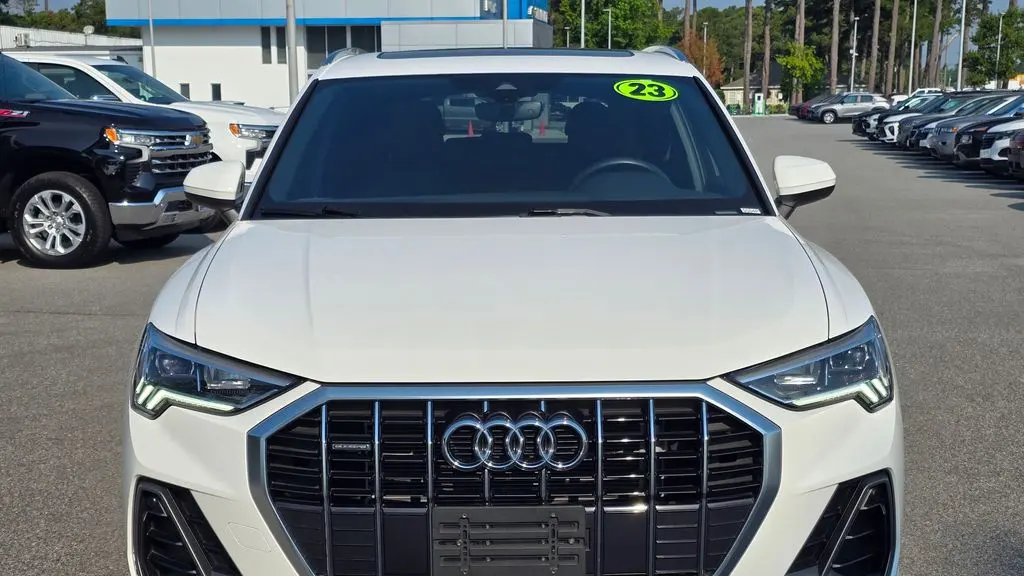 2023 Audi Q3 quattro S line Premium 45 TFSI