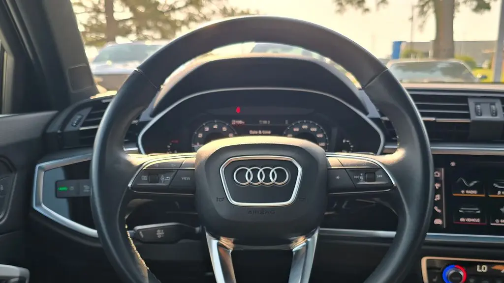 2023 Audi Q3 quattro S line Premium 45 TFSI