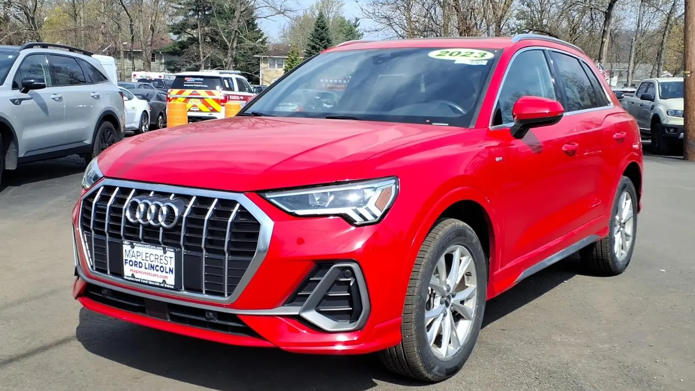 2023 Audi Q3 quattro S line Premium 45 TFSI