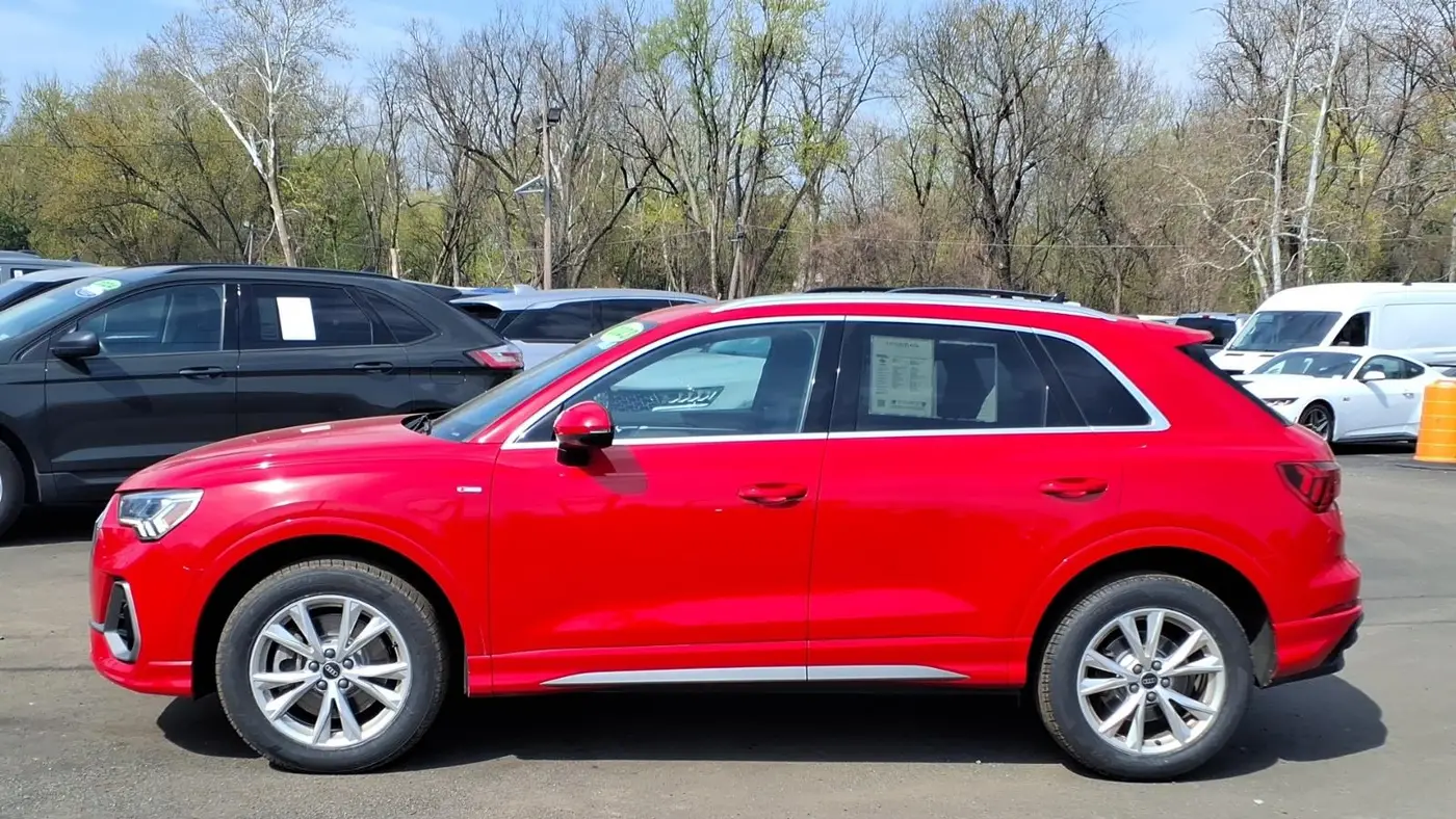 2023 Audi Q3 quattro S line Premium 45 TFSI