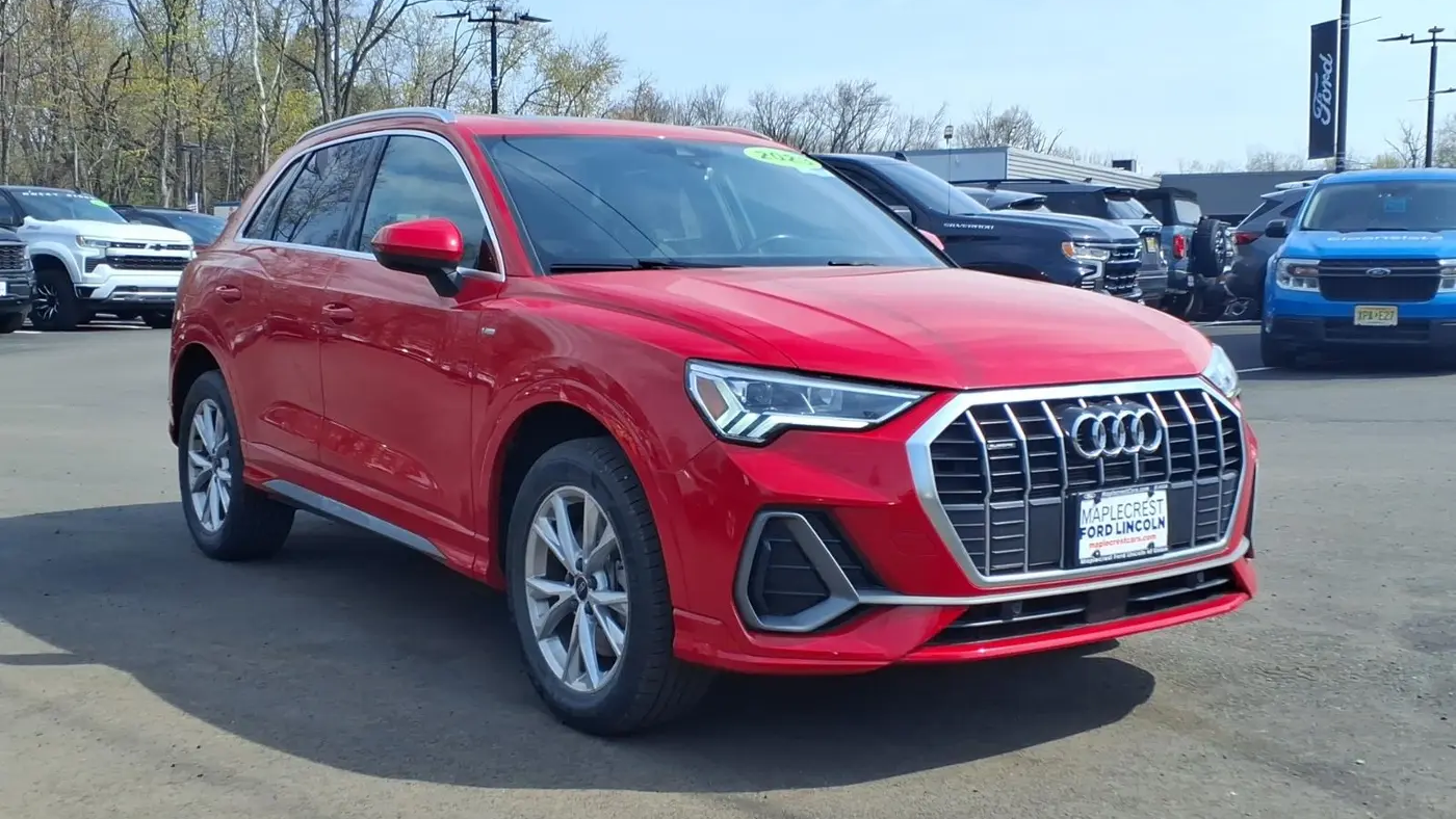 2023 Audi Q3 quattro S line Premium 45 TFSI