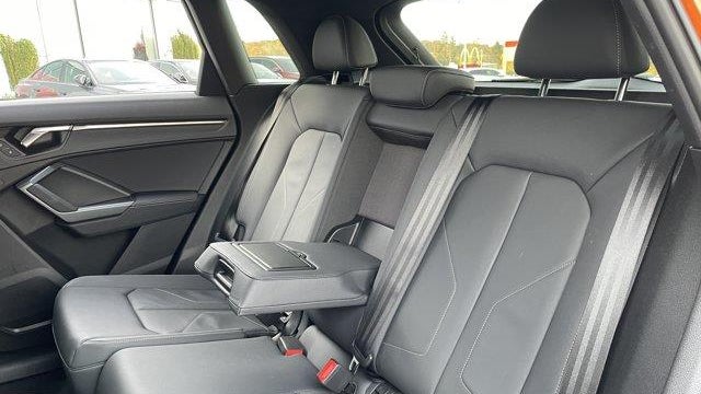 2025 Audi Q3 quattro S line Premium 45 TFSI