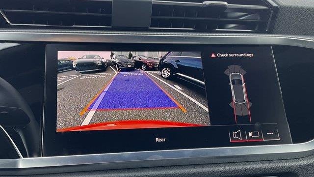 2025 Audi Q3 quattro S line Premium 45 TFSI