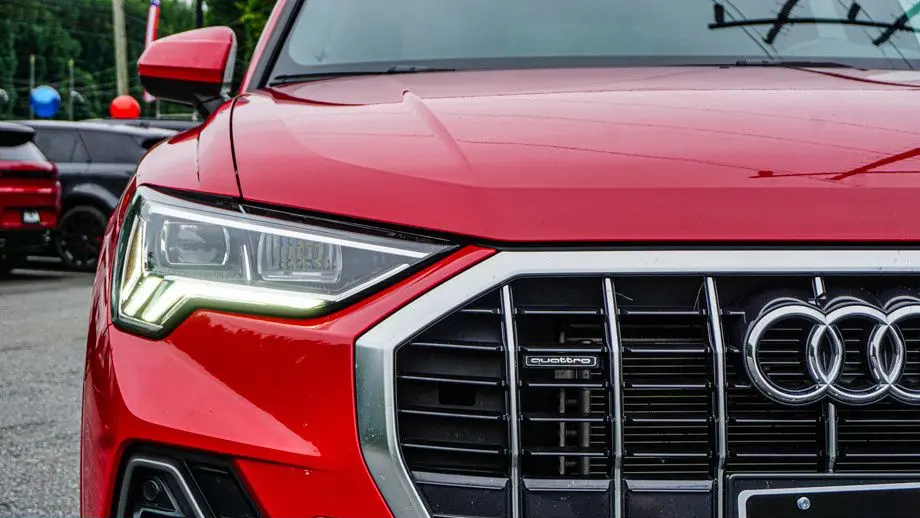 2025 Audi Q3 quattro S line Premium 45 TFSI