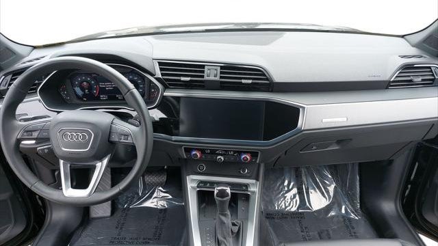 2025 Audi Q3 quattro S line Premium 45 TFSI