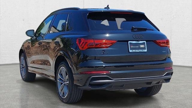 2025 Audi Q3 quattro S line Premium 45 TFSI