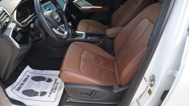 2020 Audi Q3 quattro S line Premium 45 TFSI