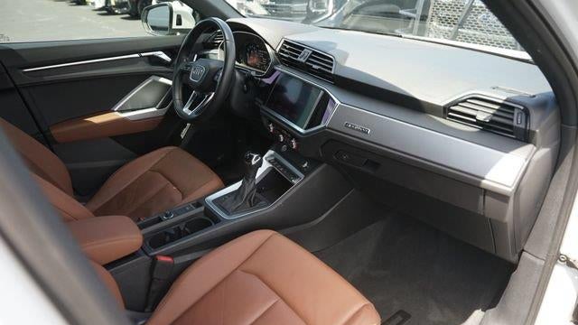 2020 Audi Q3 quattro S line Premium 45 TFSI