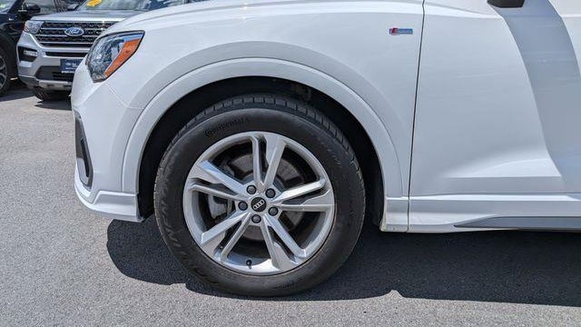 2022 Audi Q3 quattro S line Premium 45 TFSI
