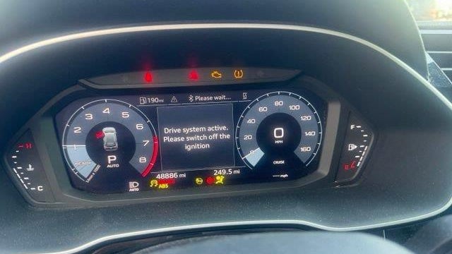2023 Audi Q3 quattro S line Premium 45 TFSI