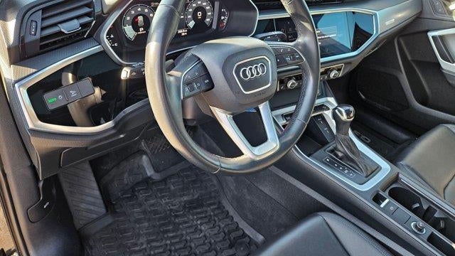 2023 Audi Q3 quattro S line Premium 45 TFSI