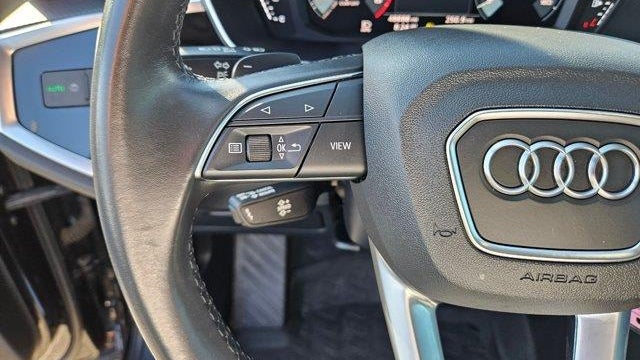 2023 Audi Q3 quattro S line Premium 45 TFSI