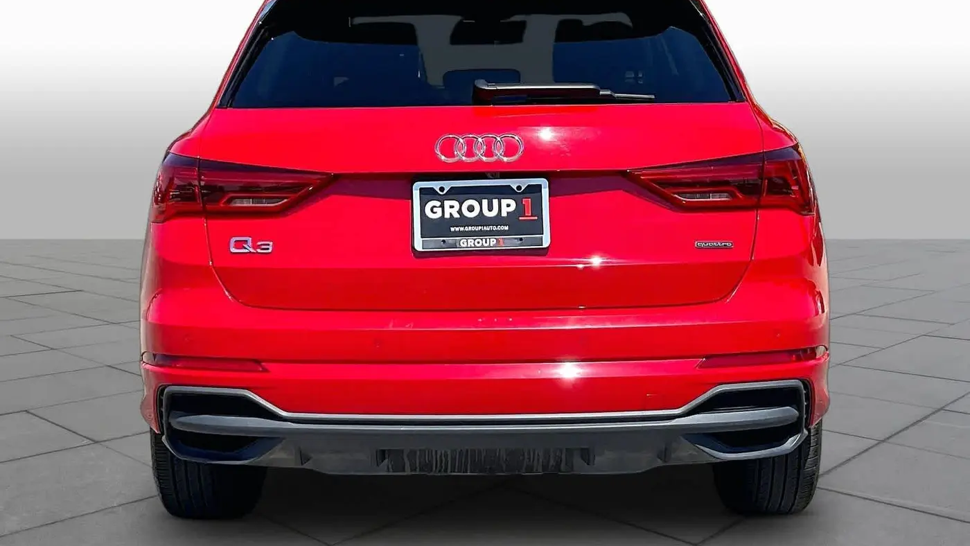 2024 Audi Q3 quattro S line Premium 45 TFSI