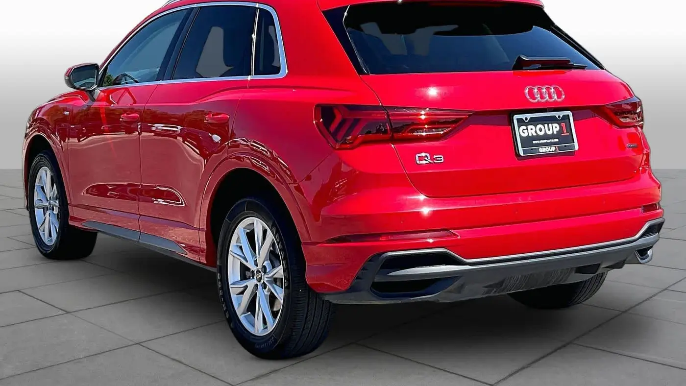 2024 Audi Q3 quattro S line Premium 45 TFSI