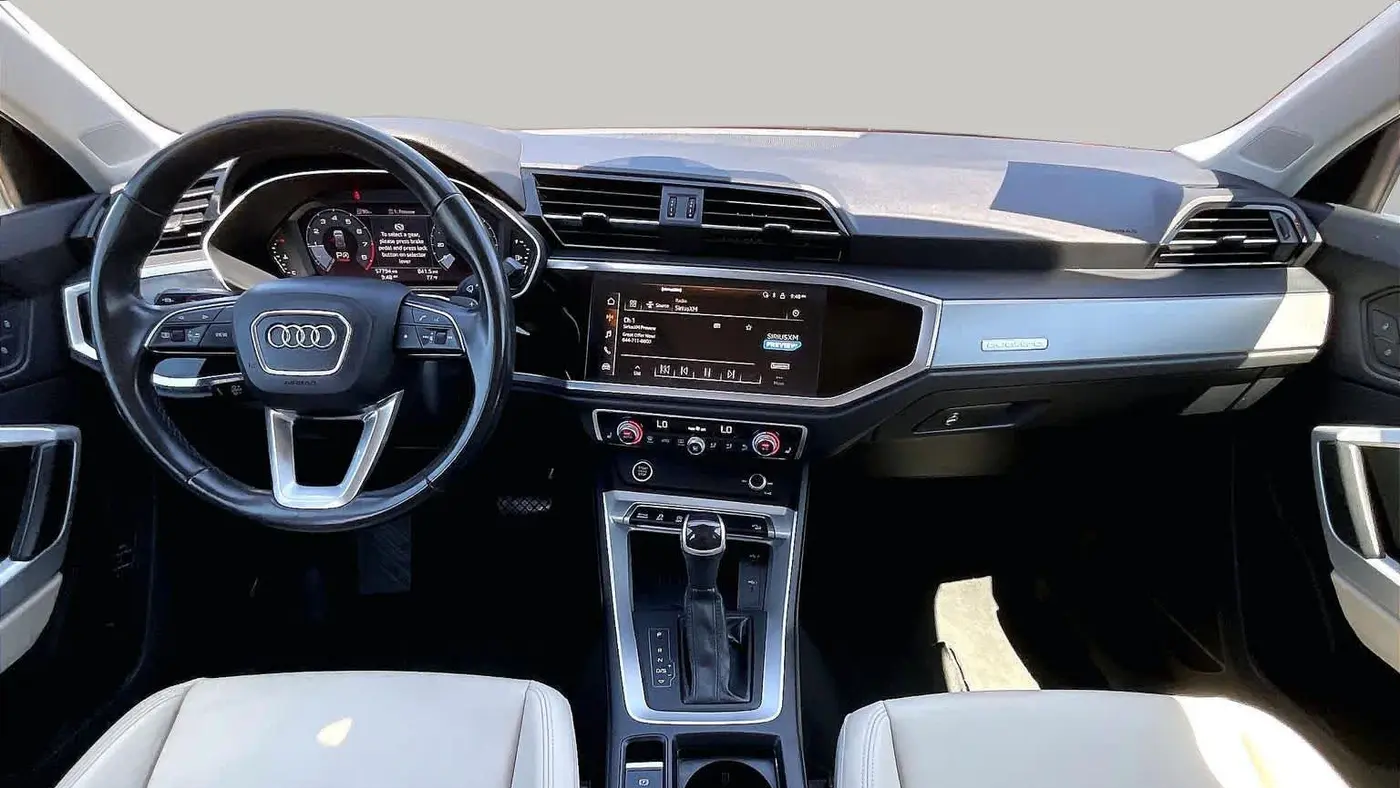 2024 Audi Q3 quattro S line Premium 45 TFSI