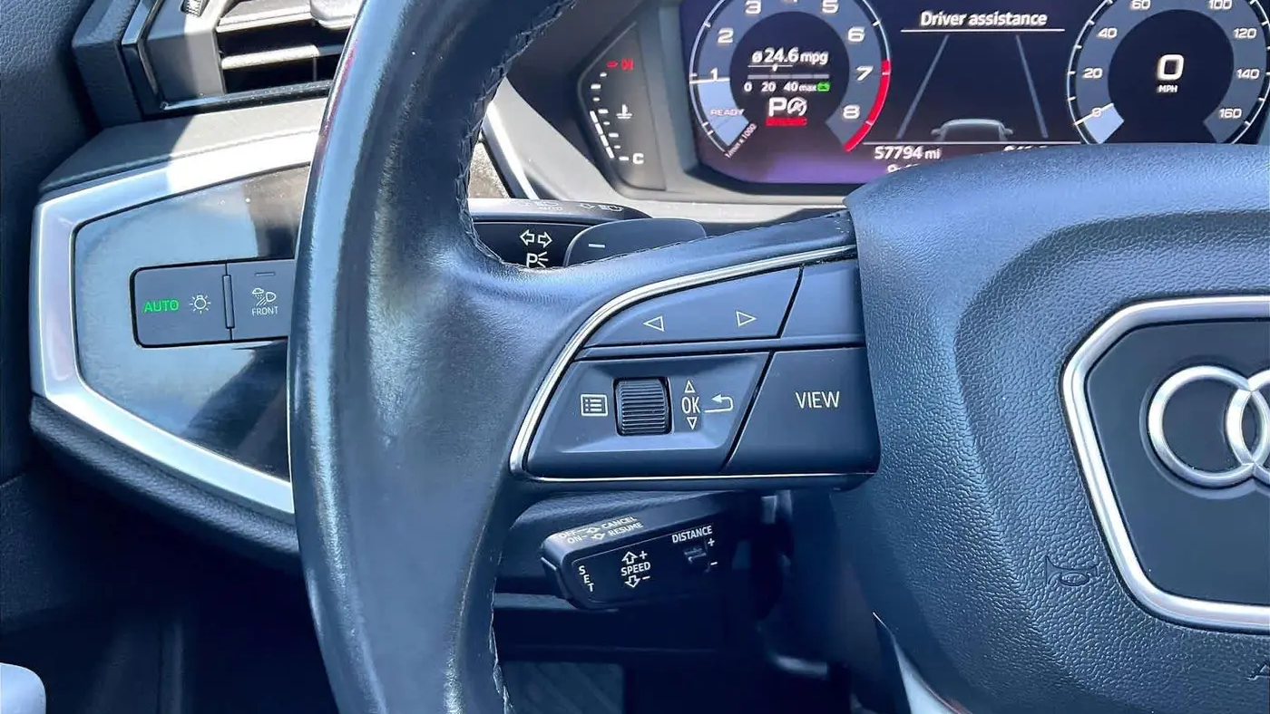 2024 Audi Q3 quattro S line Premium 45 TFSI