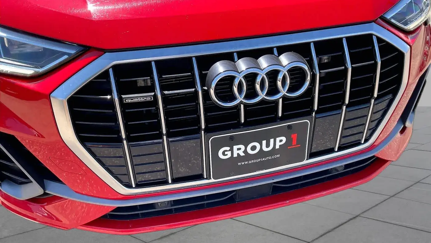 2024 Audi Q3 quattro S line Premium 45 TFSI