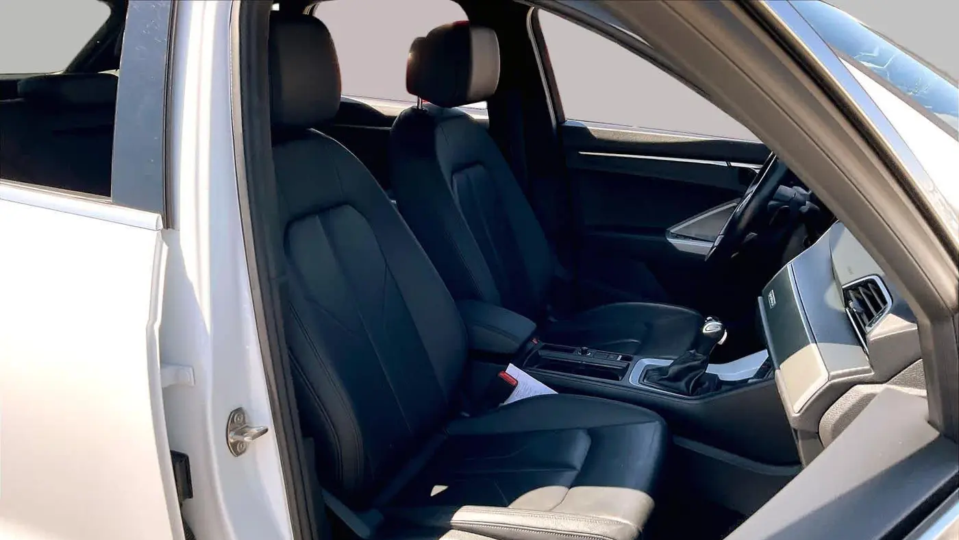 2024 Audi Q3 quattro S line Premium 45 TFSI