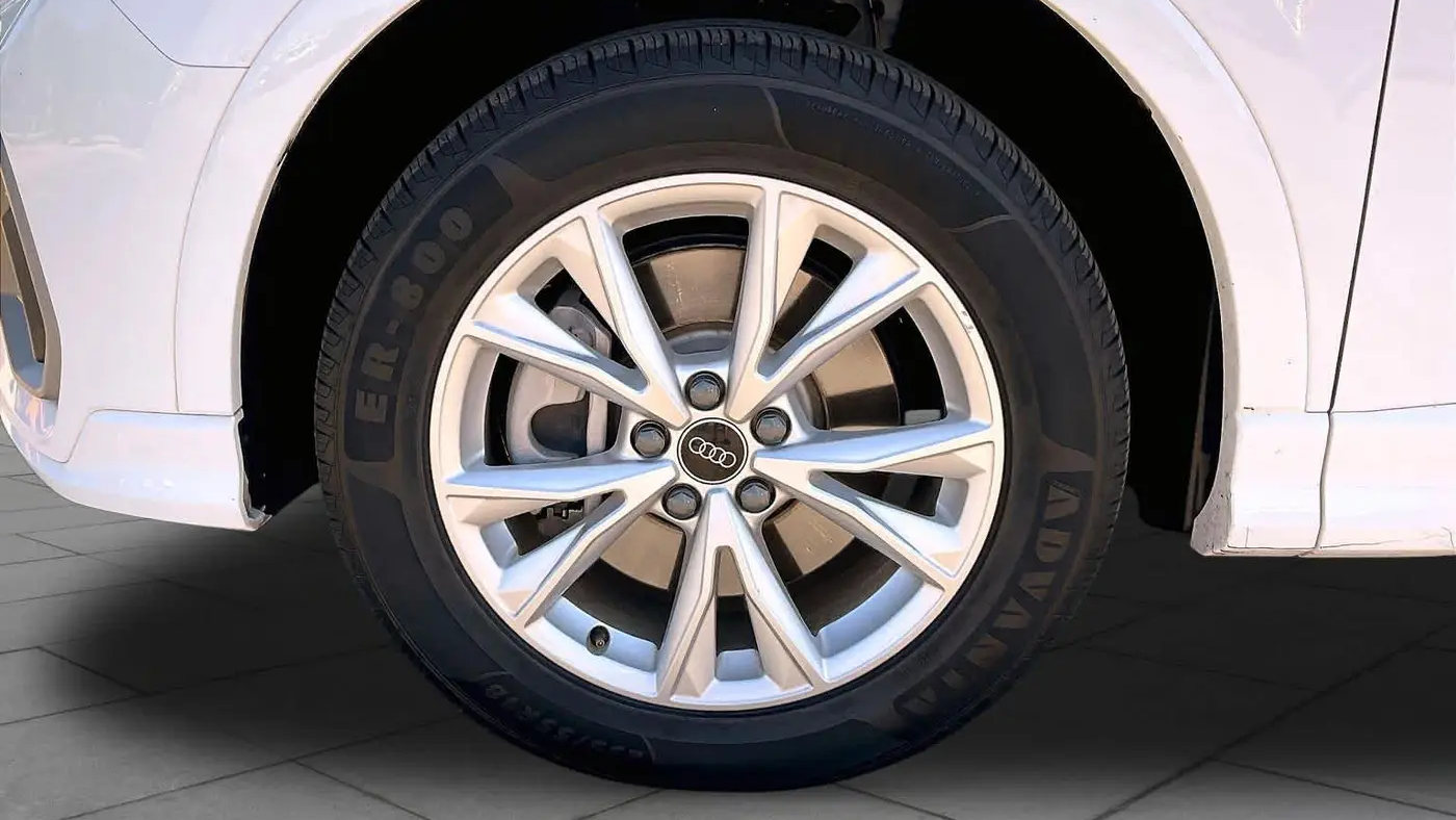 2024 Audi Q3 quattro S line Premium 45 TFSI