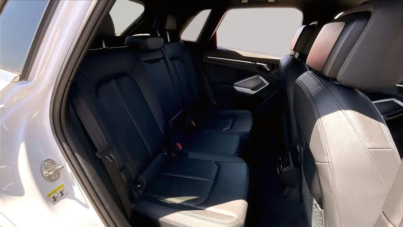 2024 Audi Q3 quattro S line Premium 45 TFSI