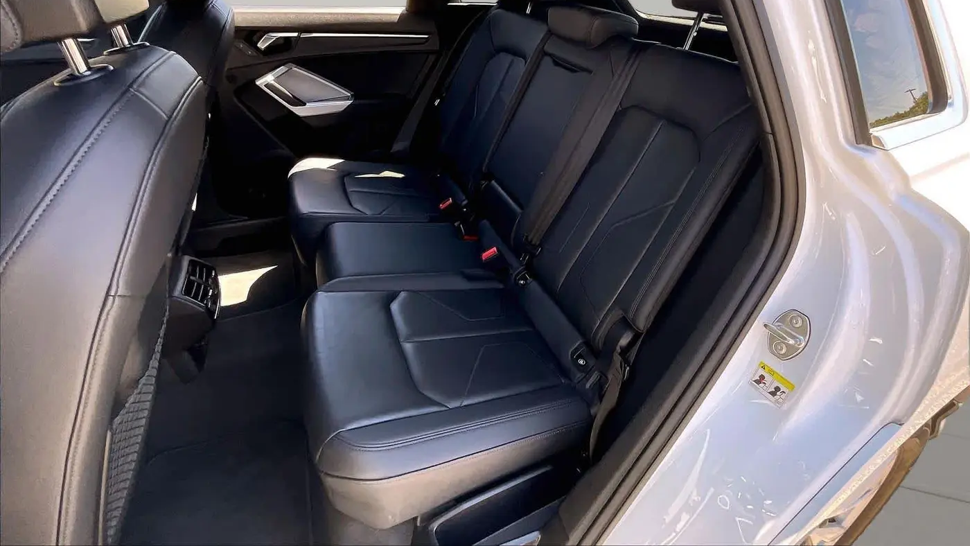 2024 Audi Q3 quattro S line Premium 45 TFSI