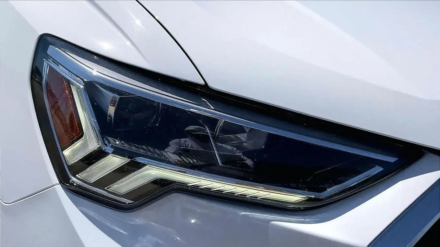 2024 Audi Q3 quattro S line Premium 45 TFSI