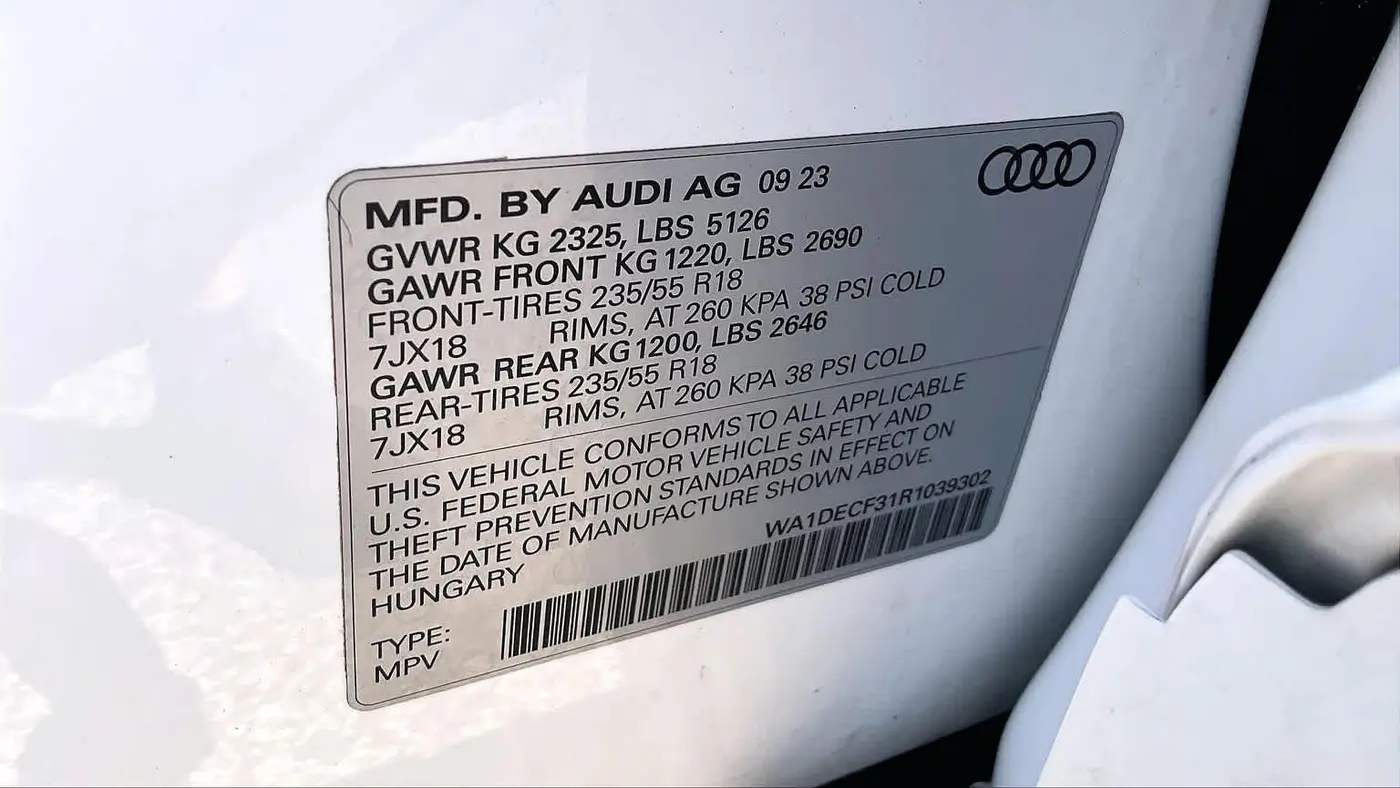 2024 Audi Q3 quattro S line Premium 45 TFSI
