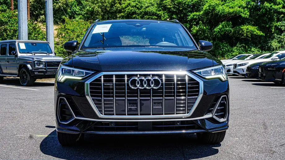 2025 Audi Q3 quattro S line Premium 45 TFSI