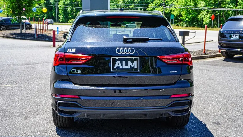 2025 Audi Q3 quattro S line Premium 45 TFSI