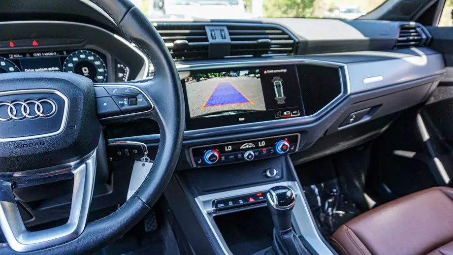 2025 Audi Q3 quattro S line Premium 45 TFSI