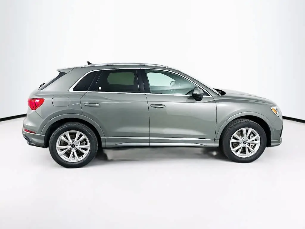 2025 Audi Q3 - $25,789
