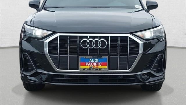 2022 Audi Q3 quattro S line Premium 45 TFSI