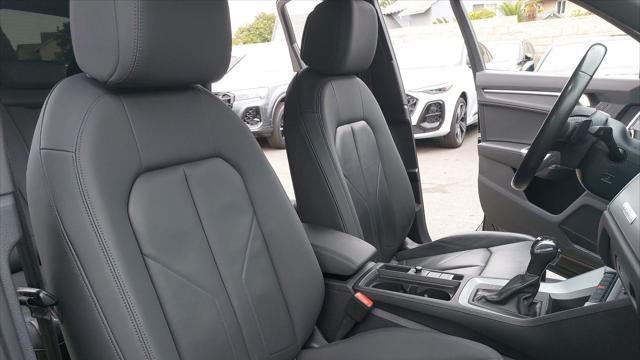 2022 Audi Q3 quattro S line Premium 45 TFSI