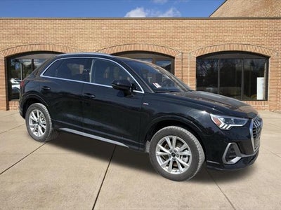 Photo of a 2025 Audi Q3 AWD Quattro S Line Premium 45 Tfsi 4DR SUV for sale
