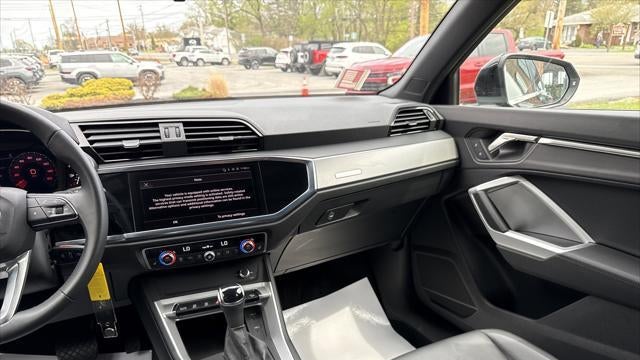 2025 Audi Q3 quattro S line Premium 45 TFSI