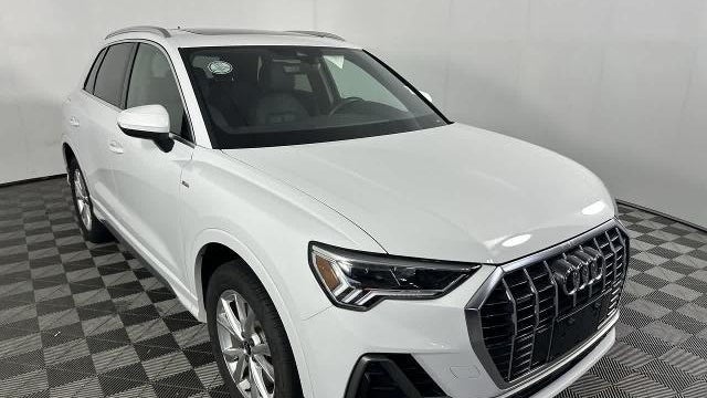 Preowned 2025 Audi Q3 quattro S line Premium 45 TFSI for Sale