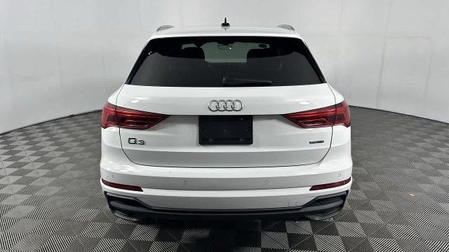 2025 Audi Q3 quattro S line Premium 45 TFSI