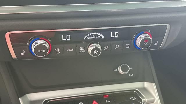 2025 Audi Q3 quattro S line Premium 45 TFSI