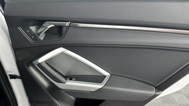 2025 Audi Q3 quattro S line Premium 45 TFSI